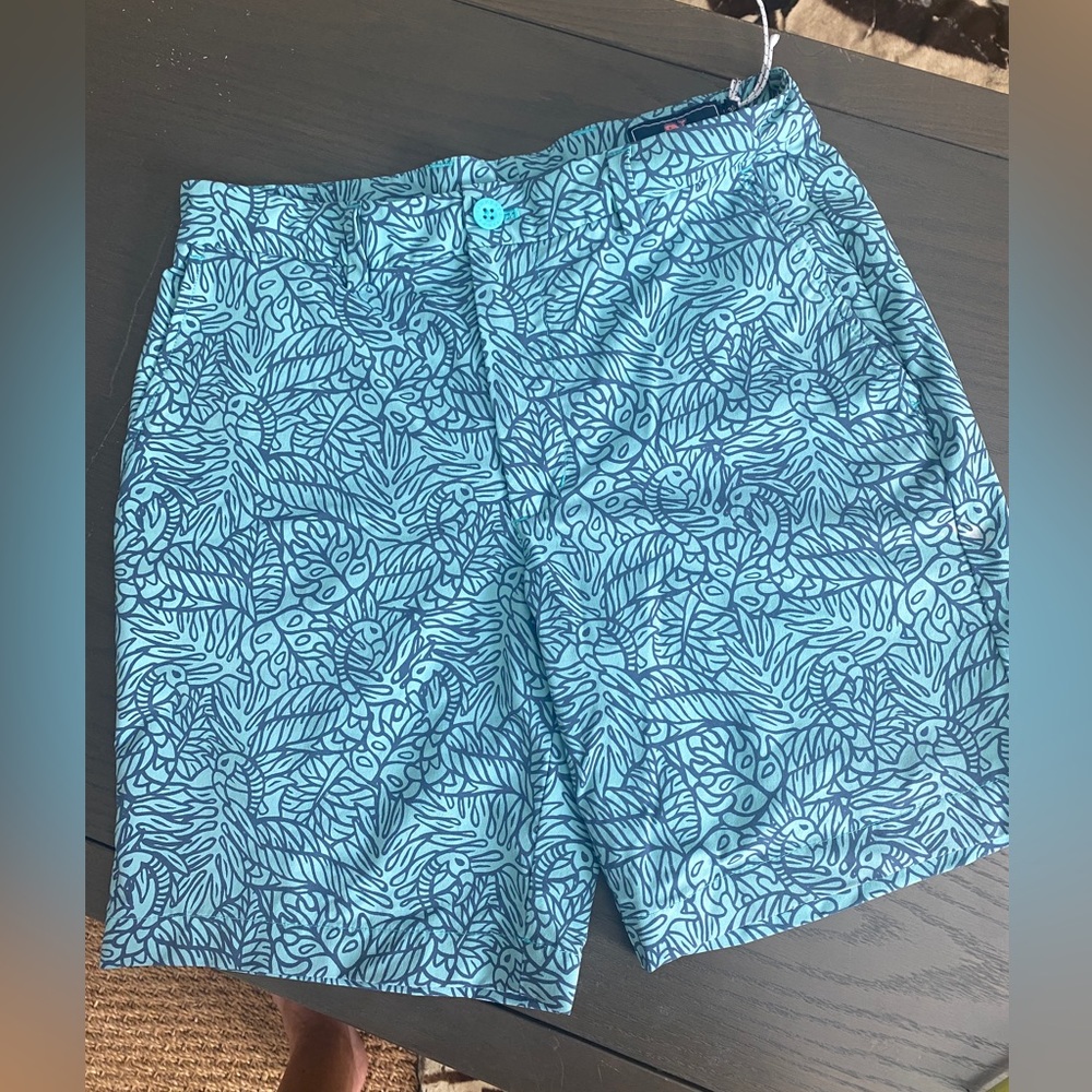 NWOT Vineyard Vines Men’s Performance Shorts